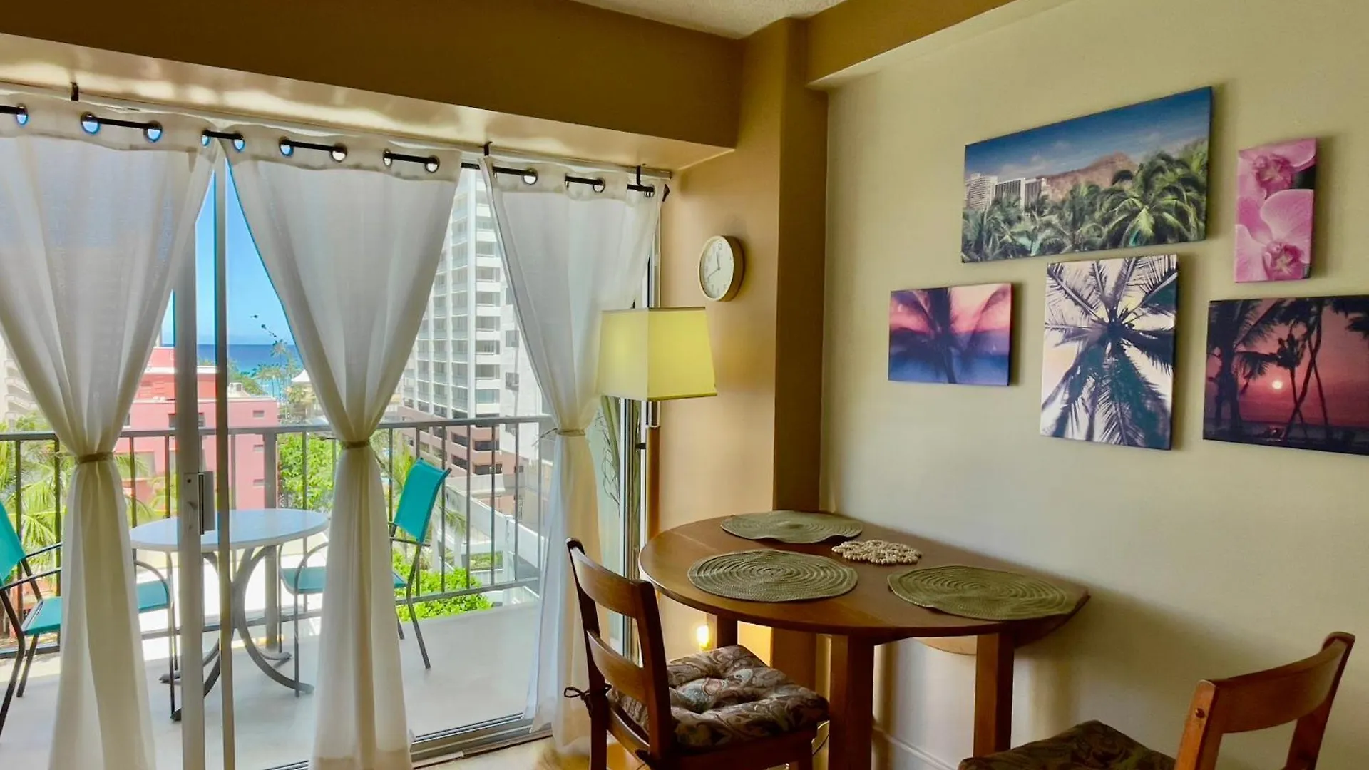 Jenny'S Cottage Waikiki Honolulu